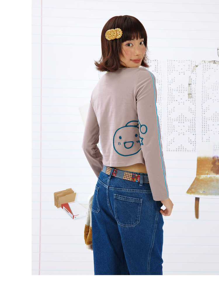 Leele Music Note Foam Print Graphic T-shirt