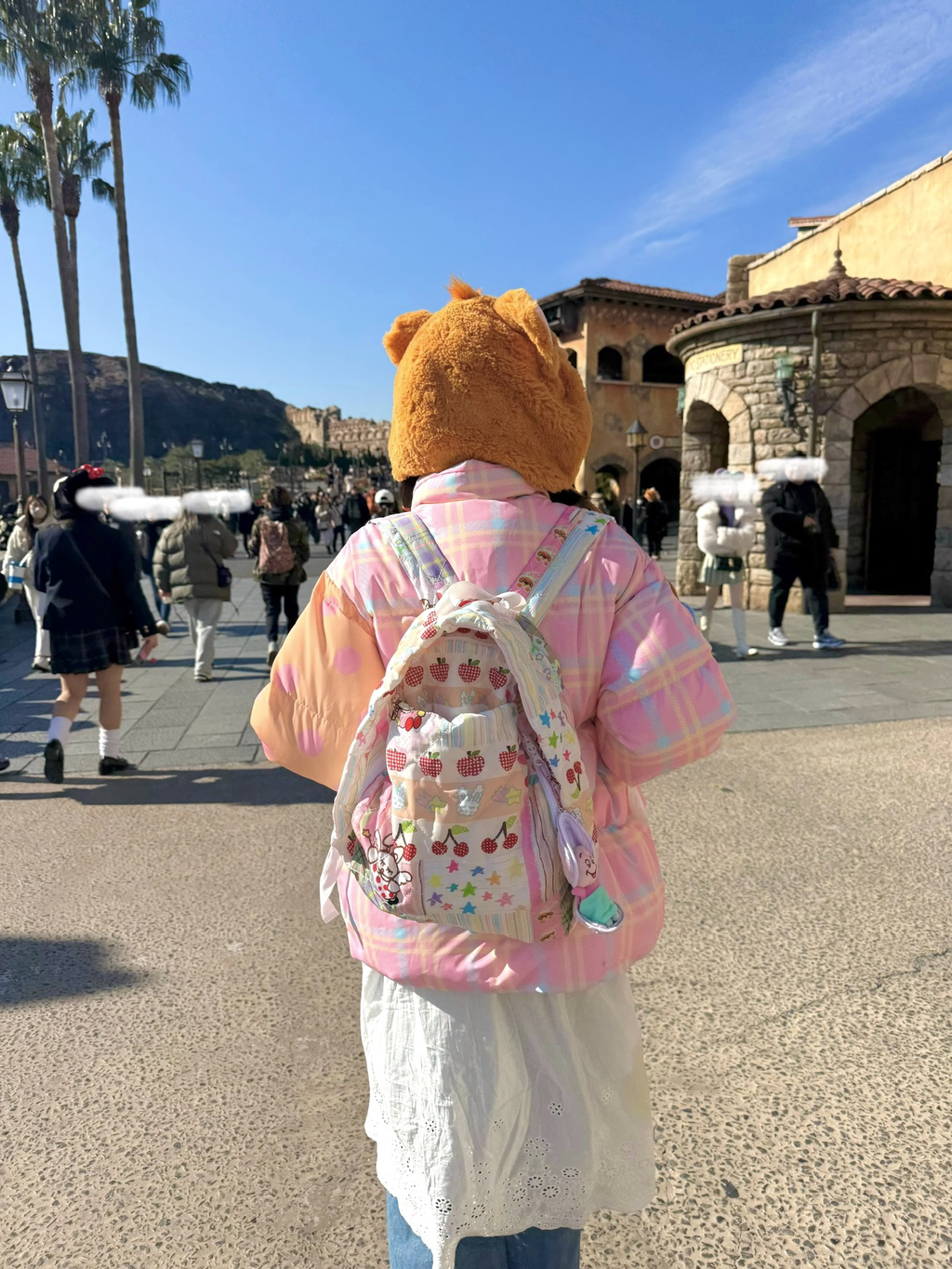 Kaixin Hostel Quilted Illustration Backpack