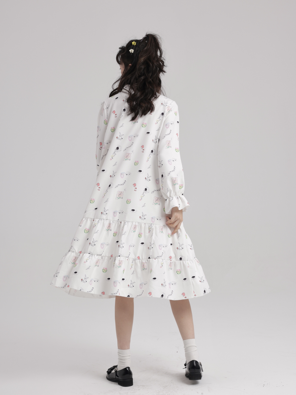 Kaixin Hostel All-Over Print Bow Tie Dress