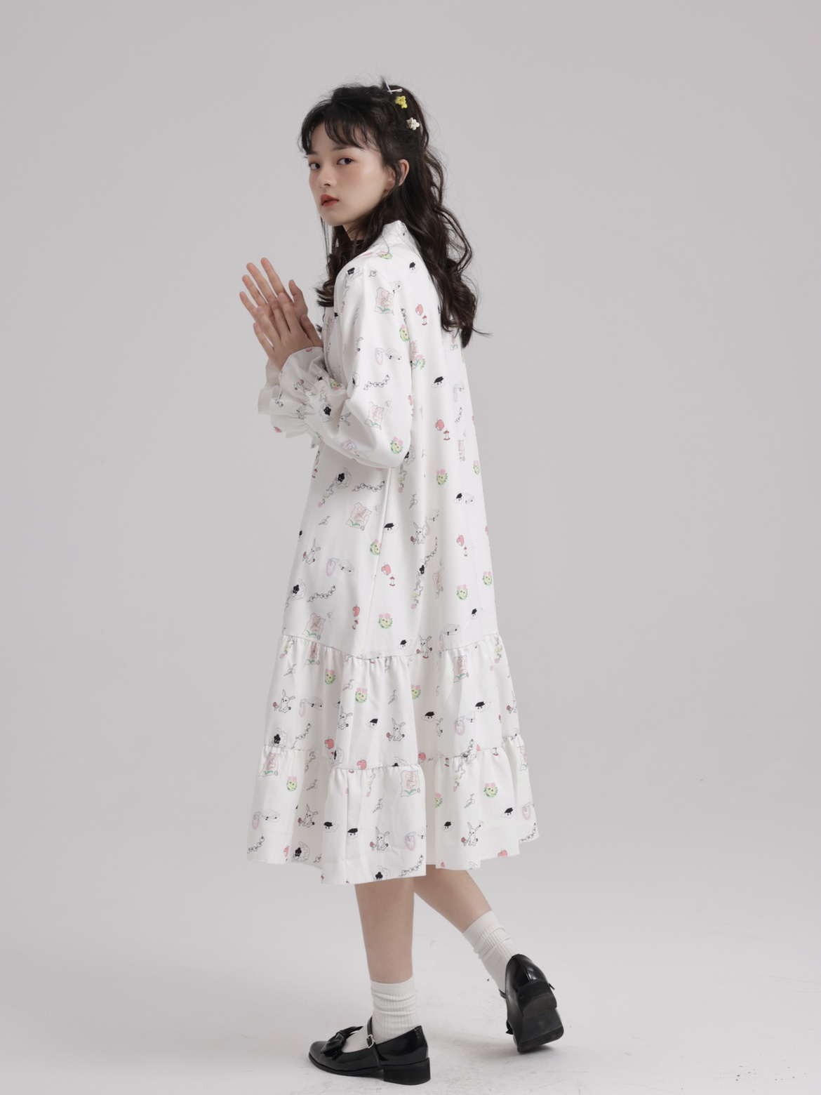 Kaixin Hostel All-Over Print Bow Tie Dress