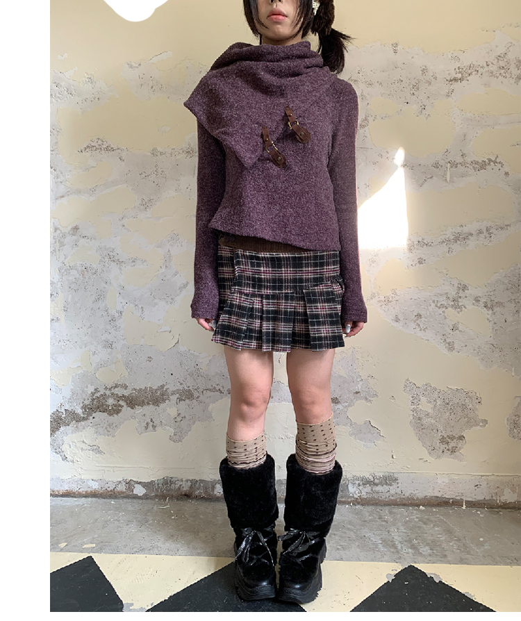 Leele Coffee Brown Chinese Knot Pleated Skirt