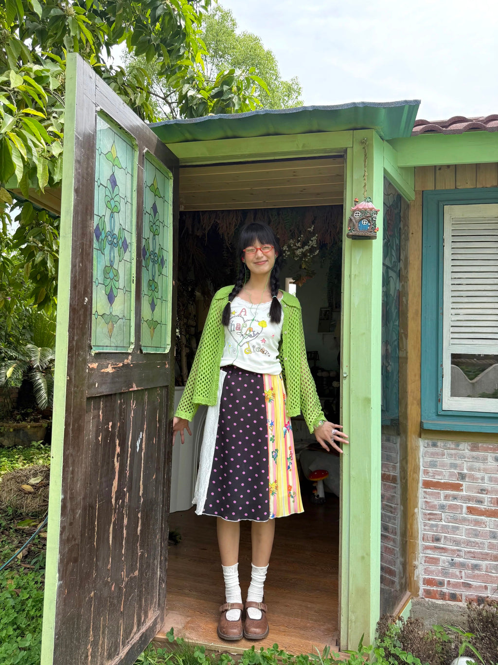 Kaixin Hostel x Octopus Grass 2025 Lace Print Pleated Skirt