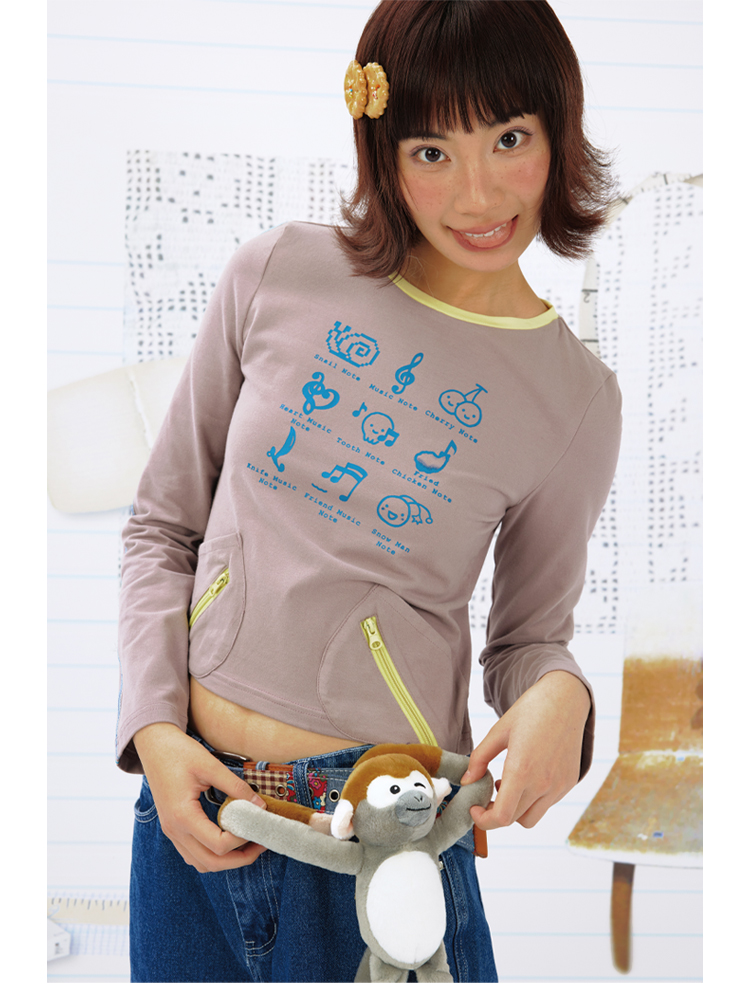 Leele Music Note Foam Print Graphic T-shirt