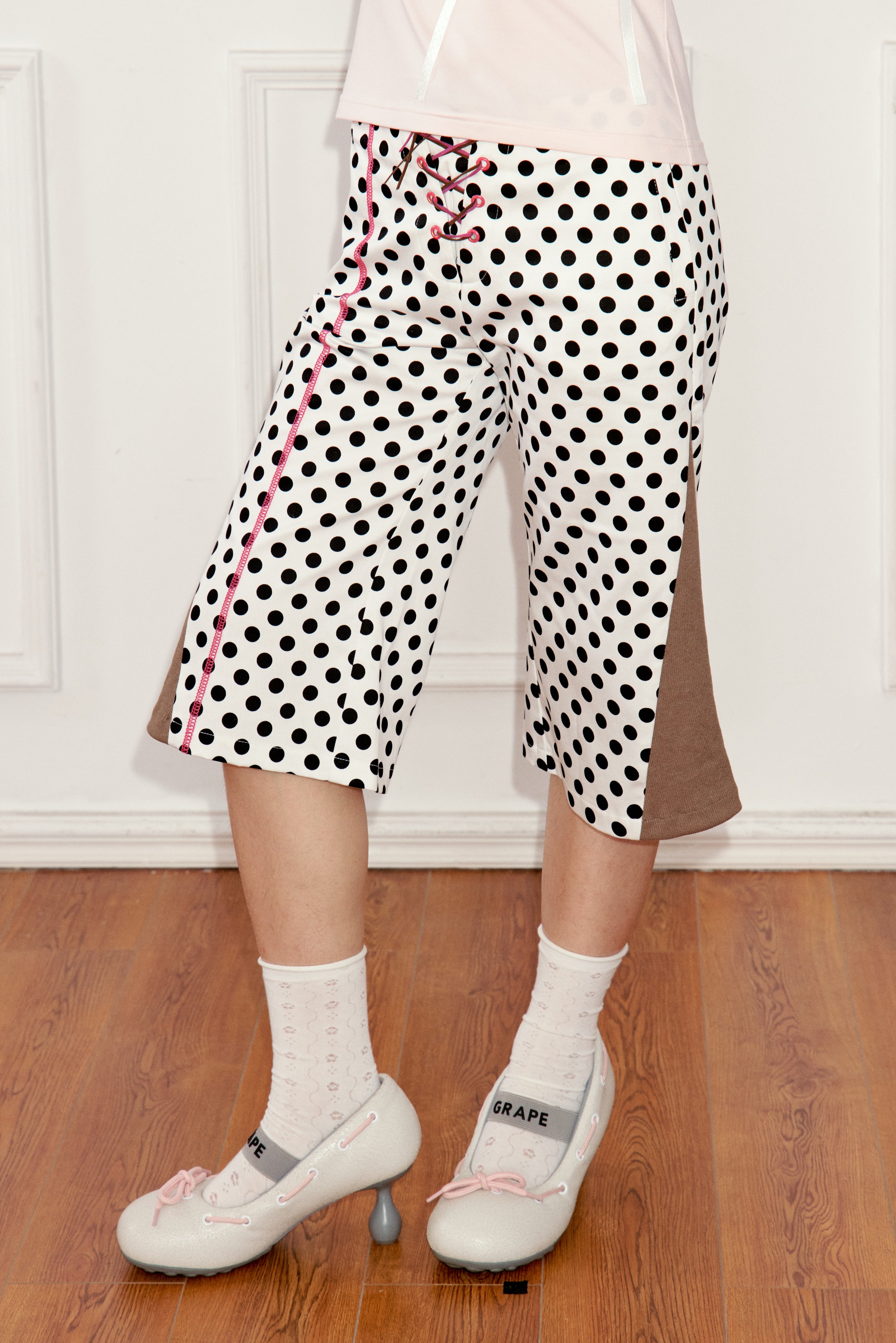 Ageha 25ss Polka Dot Paneled Low-Rise Capris